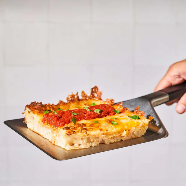 Špachtľa na panvovú pizzu